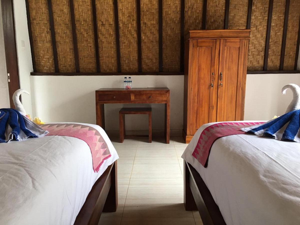 Bale Lumbung Bungalows Sakti Buitenkant foto